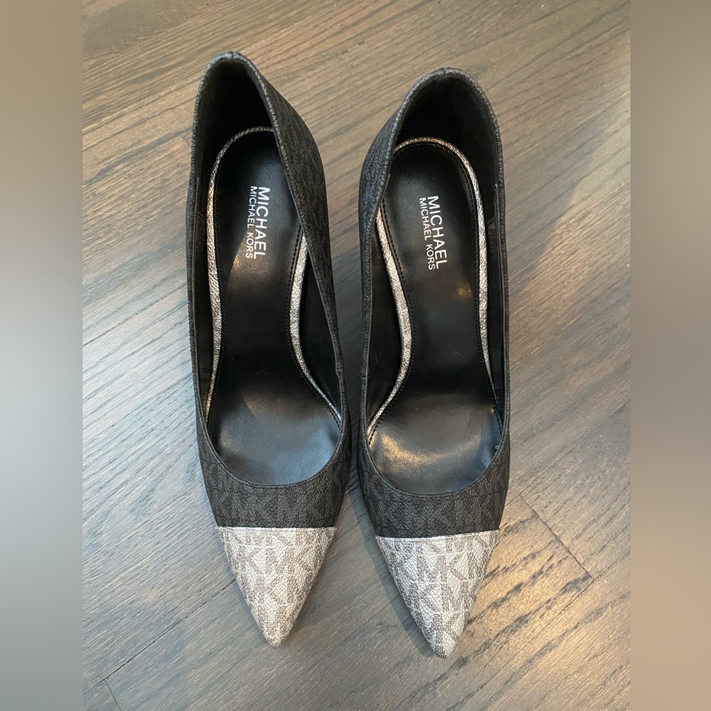 Michael Kors Black and Gray Women's Heels